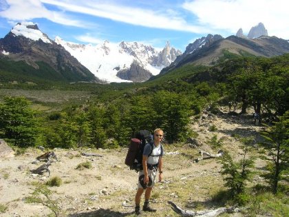 Et af verdens absolut smukkeste bjerglandskaber - t.v. Cerro Torre (3148 m) og t.h. Monte Fitz Roy (3408 m).